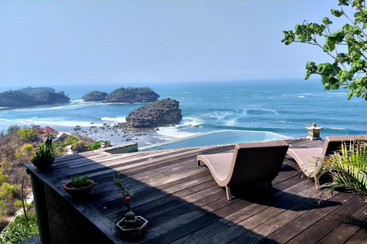 Batu Hill Villa Watukarung Buitenkant foto